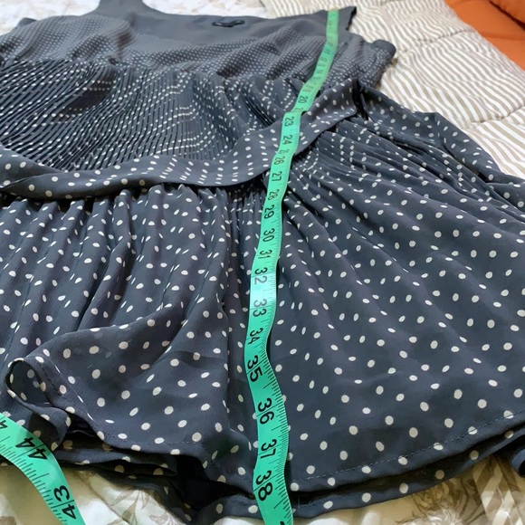 Dress - Picture 6 of 6